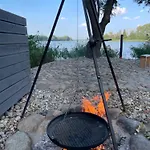 Nad Jeziorem Villa *