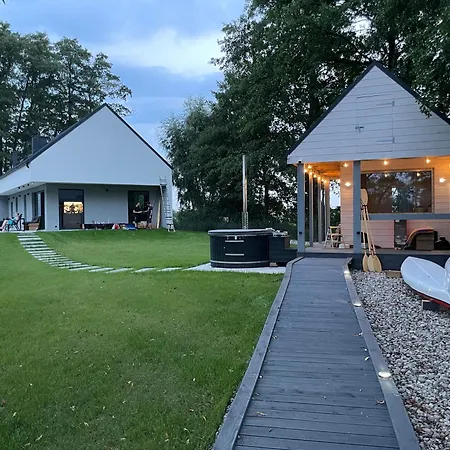 Villa Nad Jeziorem *